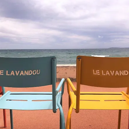 Climatise 2 Pieces + Coin Nuit, Proche Et Commerces, 4 Couchages, - Fr-1-251-829 Lägenhet