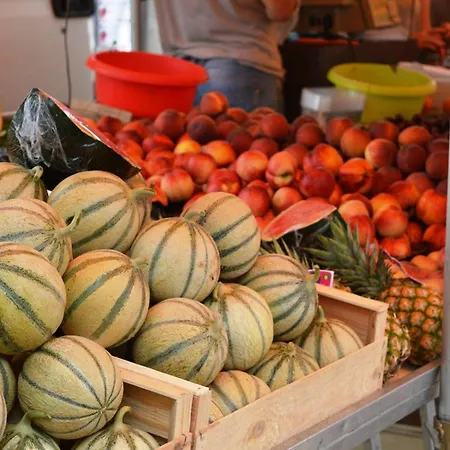 Climatise 2 Pieces + Coin Nuit, Proche Et Commerces, 4 Couchages, - Fr-1-251-829 르 라방두