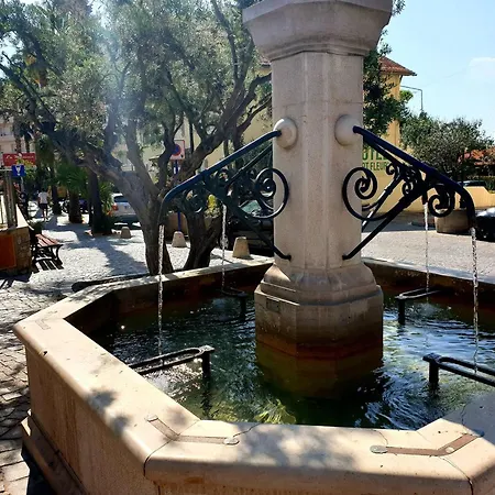 Climatise 2 Pieces + Coin Nuit, Proche Et Commerces, 4 Couchages, - Fr-1-251-829 Daire *