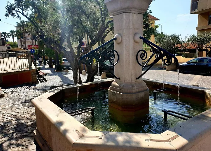 Climatise 2 Pieces + Coin Nuit, Proche Et Commerces, 4 Couchages, - Fr-1-251-829 아파트 *