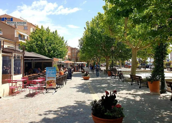 Climatise 2 Pieces + Coin Nuit, Proche Et Commerces, 4 Couchages, - Fr-1-251-829 Apartman